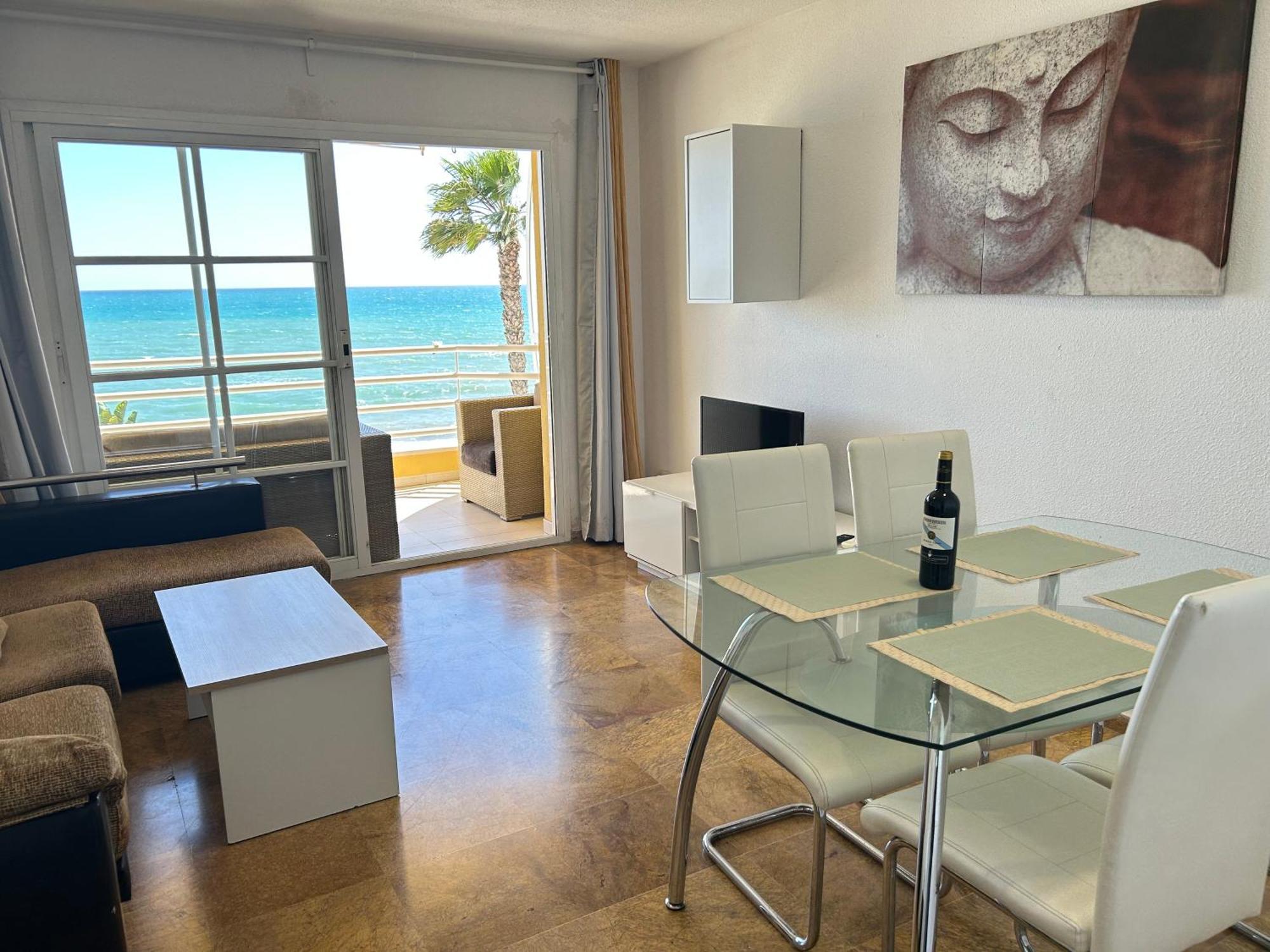 Apartamento Frente Al Mar,Primera Linea De Playa Rincón de la Victoria Exterior foto
